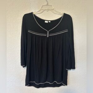 GAP Black Peasant/Boho Blouse with White Embroidered Trim Size S